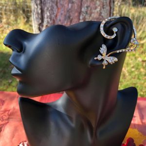 Korvalehtikorvakoru + tavallinen nappikorvakoru, BUTTERFLY