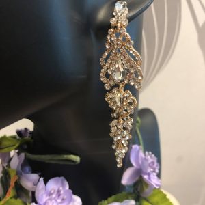 Kullanväriset strassikorvakorut