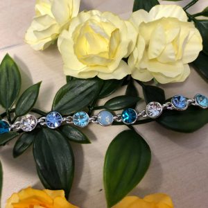 Vaaleansinisävyinen rannekoru, LIGHT BLUE