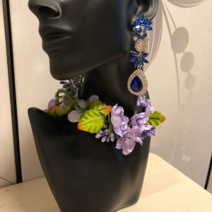 Korvakorut sinisillä korukivillä, BLUE