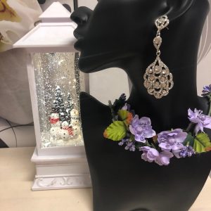 Hopeanväriset strassikorvakorut