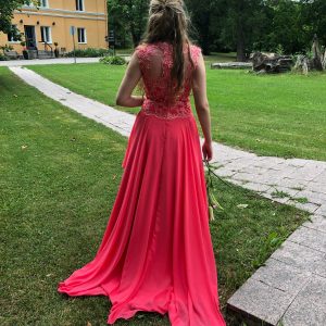 Punainen juhlamekko, RED, koko 36, vain tämä kpl!