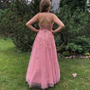 Roosanvärinen vanhojentanssimekko/juhlamekko, ROSE