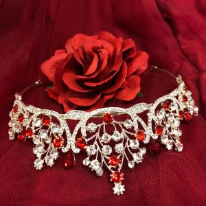 Hopeanvärinen tiara punaisilla koristekivillä, SILVER-RED