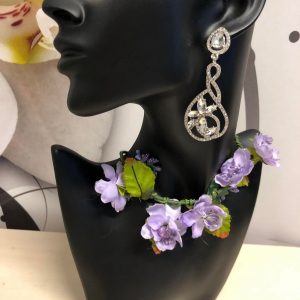 Hopeanväriset strassikorvakorut