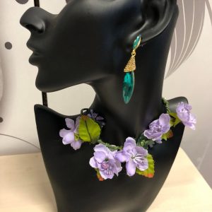 Korvakorut vihreillä korukivillä, GREEN