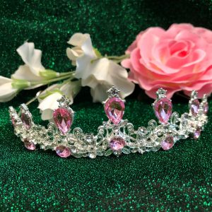 Hopeinen tiara vaaleanpunaisilla koristekivillä (PINK)