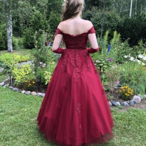 Vanhojentanssimekko, viininpunainen, WINERED